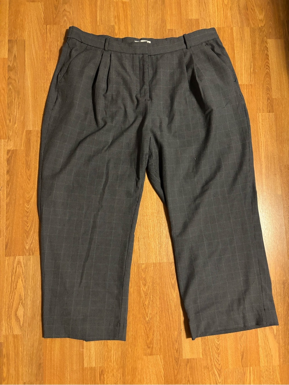 Abercrombie & Fitch Curve Love Women's Plaid Gray Pleated Dress Pants